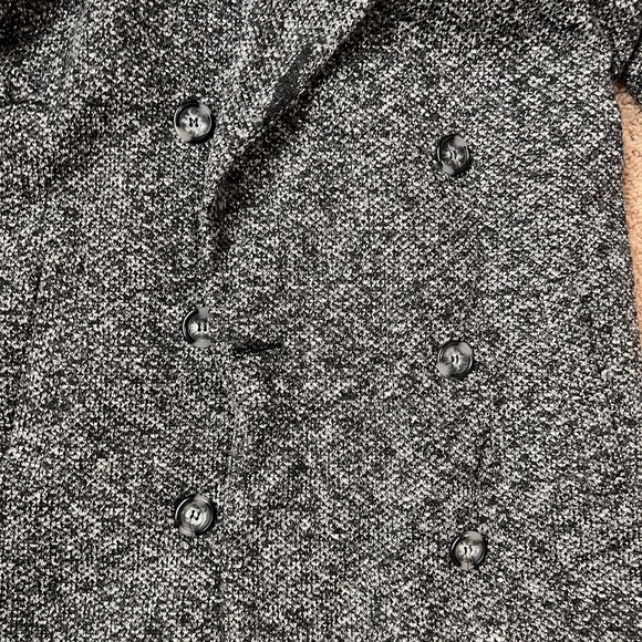 Coat - Picture 2 of 4